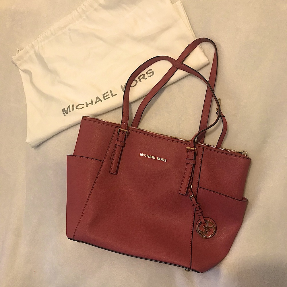 Michael Kors Charlotte Tote 👜